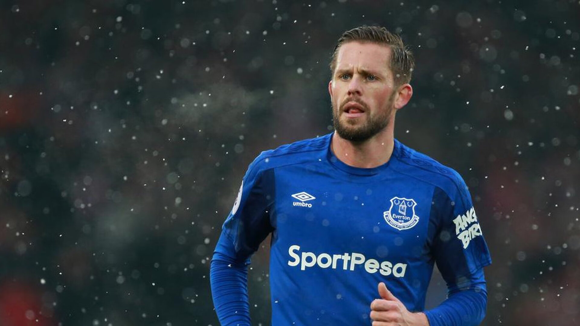 ESPN预测明日船雷大战胜率：快船仅36.3%，雷霆高达63.7%，今日快船打雷霆数据